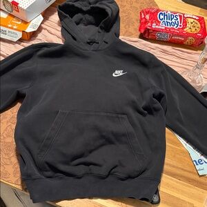Nike Men's Black Pullover Hoodie